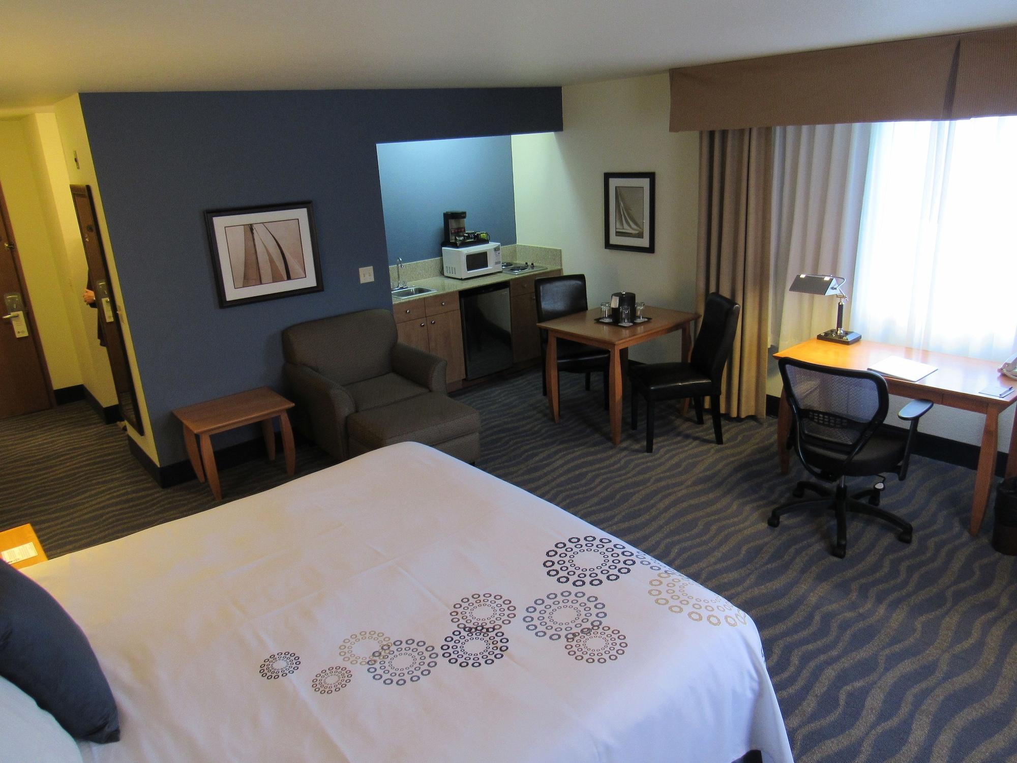 Best Western Plus Edmonds Harbor Inn Екстериор снимка